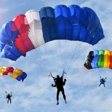 Индивидуальный прыжок с парашютом